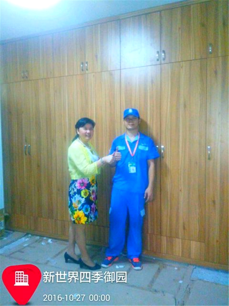客戶好評如潮，難怪左右手家居安裝師傅如此“嘚瑟”