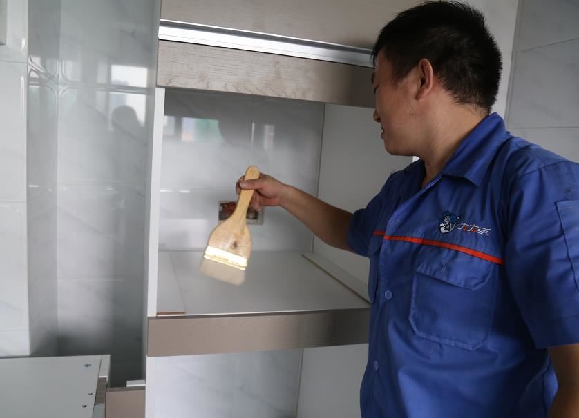 老鐵，這些定制家具的問題扎心了嗎？