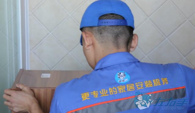 定制衣柜安裝公司哪個好，定制衣柜安裝公司推薦