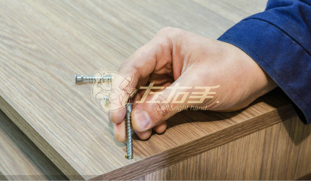 平開門的衣柜門安裝方法該怎么做？