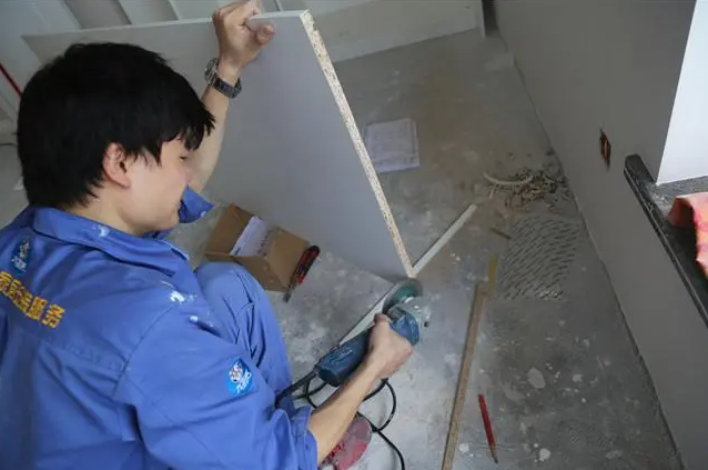 聲明：在左右手平臺下單，不會額外收取商家（用戶）任何費用！