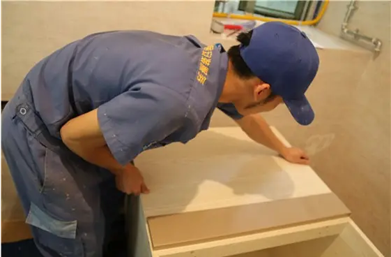 家具安裝師傅平臺哪個好用呢？當然還得是左右手平臺